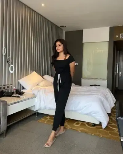 Call Girls Manjlegaon Cash On Delivery